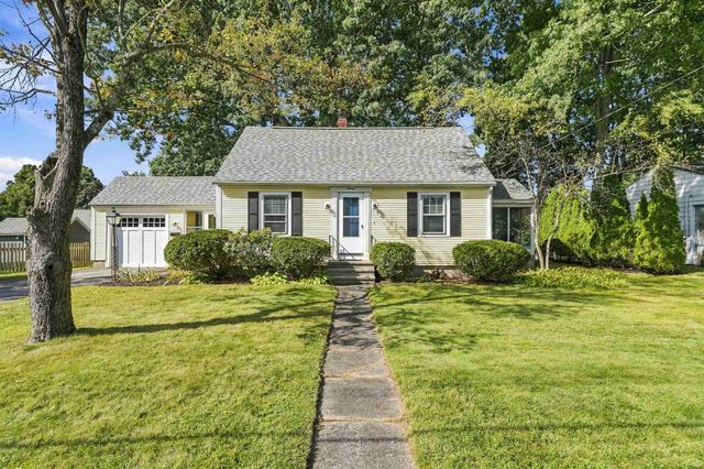 12 Nutting Street, Nashua, NH 03064