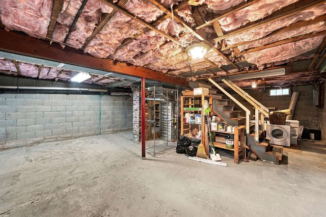 12 Nutting Street, Nashua, NH 03064