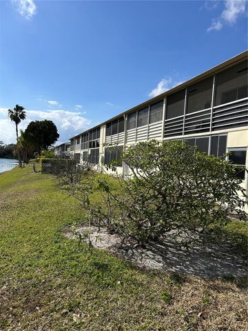 38 Northampton B 38 38, West Palm Beach, FL 33417