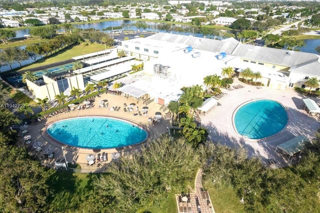 38 Northampton B 38 38, West Palm Beach, FL 33417