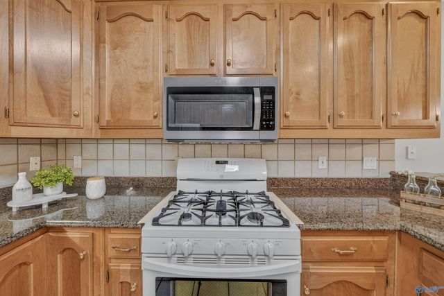 229 Kelsey Lynn Lane, Huntsville, AL 35806