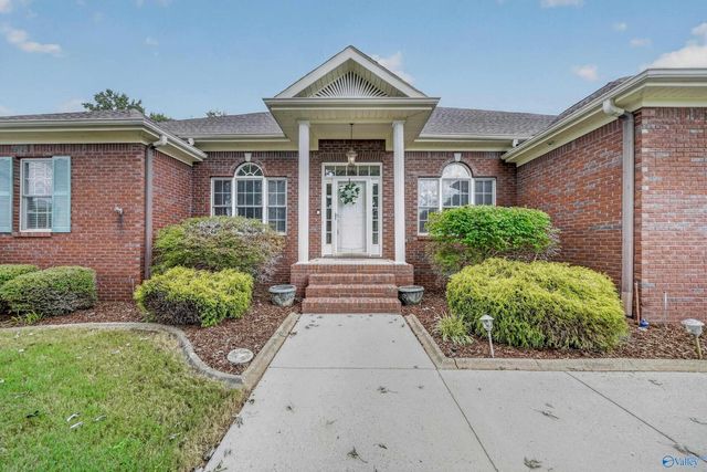 229 Kelsey Lynn Lane, Huntsville, AL 35806