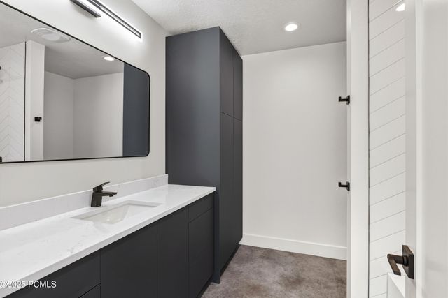 1065 W Beaver Circle, Coalville, UT 84017