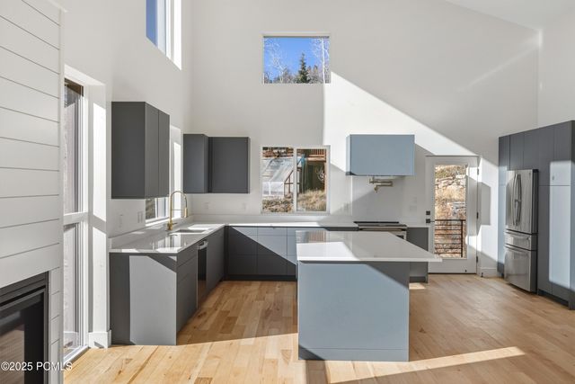 1065 W Beaver Circle, Coalville, UT 84017