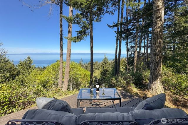 0 Place Road, Port Angeles, WA 98363