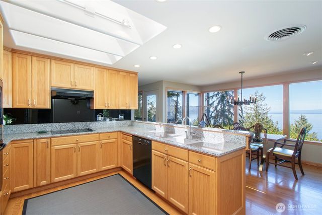 0 Place Road, Port Angeles, WA 98363