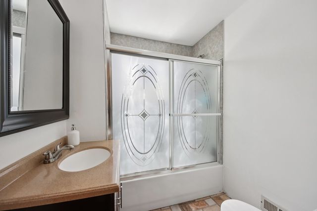 3123 S Hamlin Avenue, Chicago, IL 60623