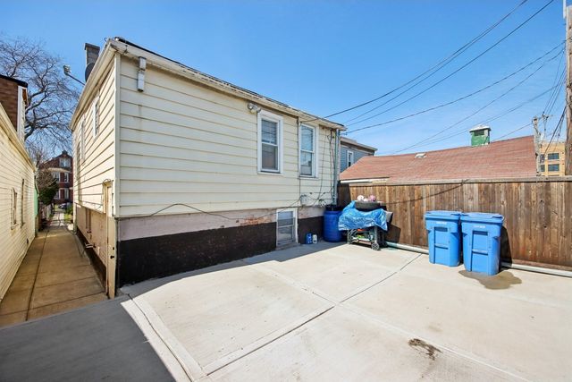 3123 S Hamlin Avenue, Chicago, IL 60623