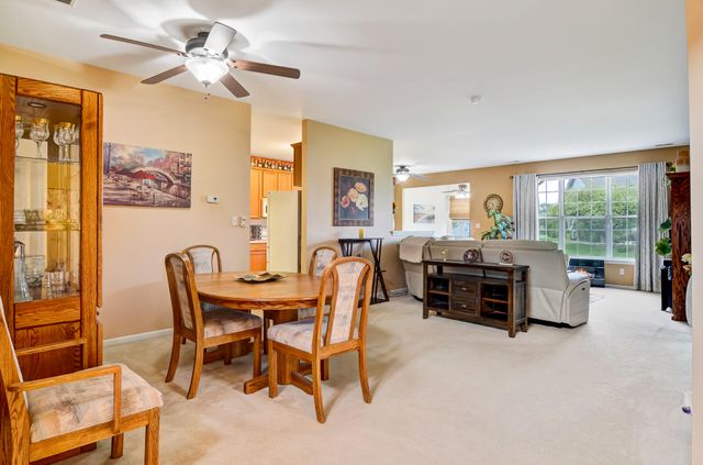 821 Grand Haven Way, Schererville, IN 46375