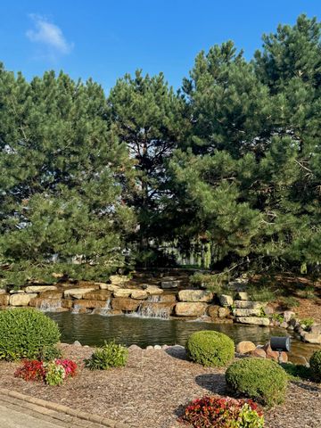 821 Grand Haven Way, Schererville, IN 46375