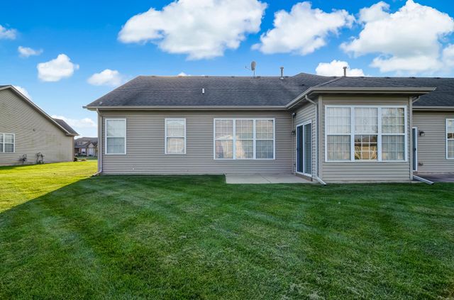 821 Grand Haven Way, Schererville, IN 46375