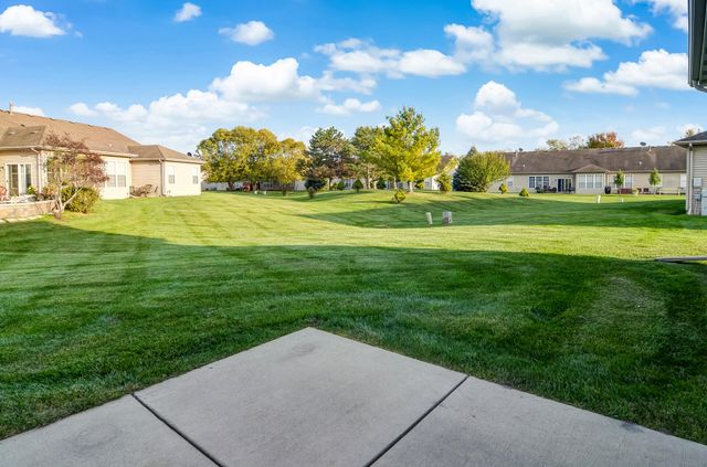 821 Grand Haven Way, Schererville, IN 46375