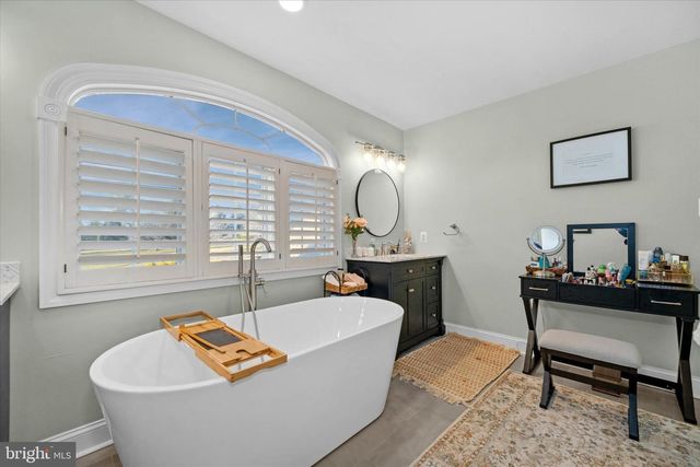 3 N PHEASANTS RDG N, Wilmington, DE 19807