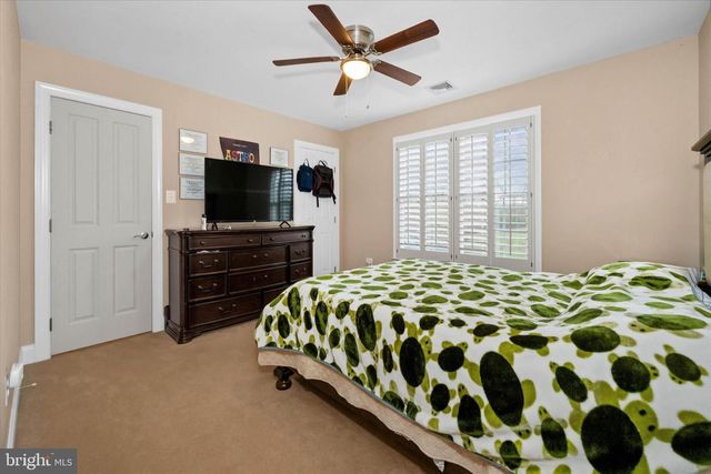 3 N PHEASANTS RDG N, Wilmington, DE 19807