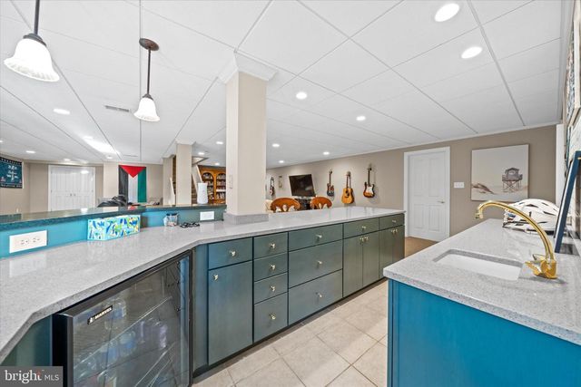 3 N PHEASANTS RDG N, Wilmington, DE 19807