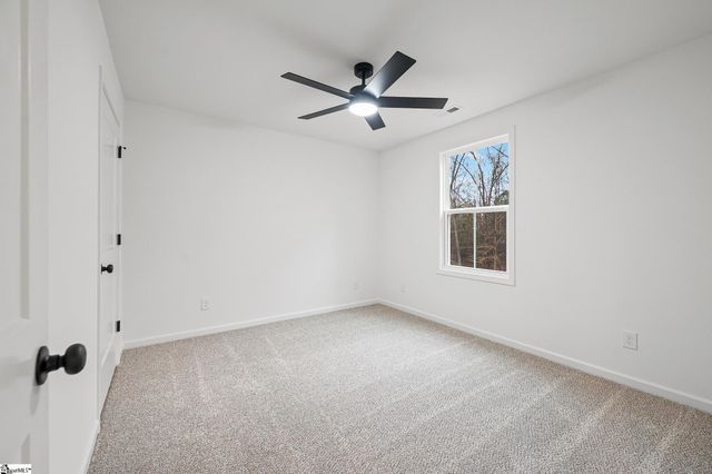 122 Guest Circle, Anderson, SC 29621