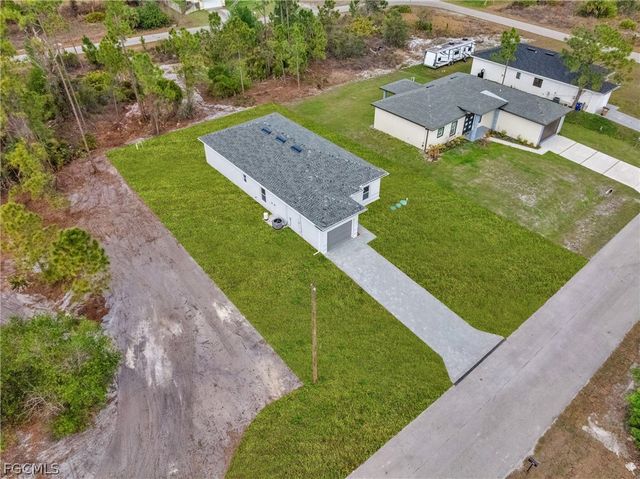 725 Lamar ST E, Lehigh Acres, FL 33974