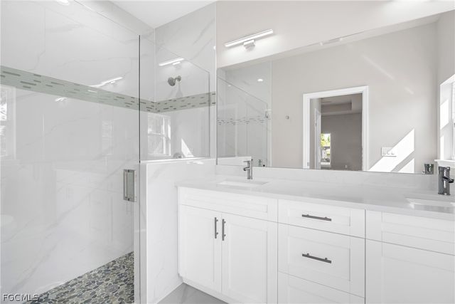 725 Lamar ST E, Lehigh Acres, FL 33974