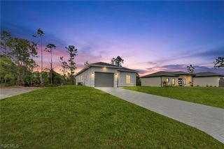 725 Lamar ST E, Lehigh Acres, FL 33974