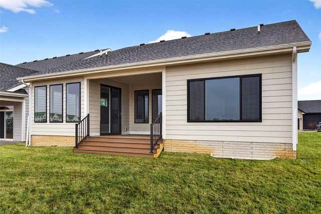 1516 Garland Avenue, Norwalk, IA 50211