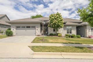 1207 Woodland Hills DRIVE, Waukesha, WI 53188
