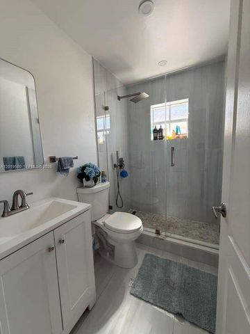 13818 SW 157th Ter, Miami, FL 33177