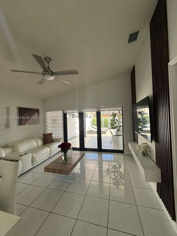 13818 SW 157th Ter, Miami, FL 33177
