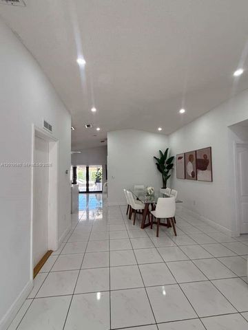 13818 SW 157th Ter, Miami, FL 33177