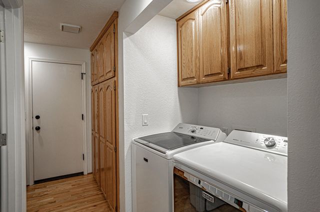 2537 Seville Circle, Medford, OR 97504