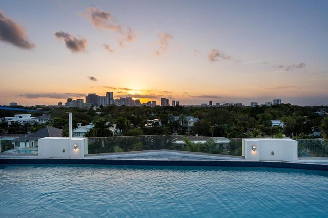 301 Hendricks Isle 6, Fort Lauderdale, FL 33301