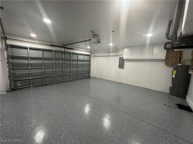 2805 14th ST W, Lehigh Acres, FL 33971