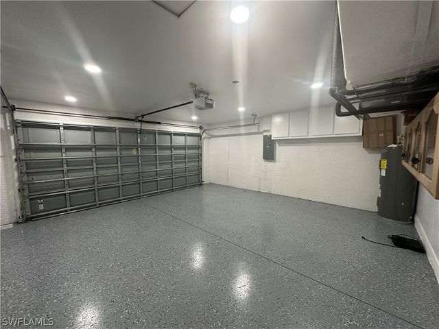 2805 14th ST W, Lehigh Acres, FL 33971