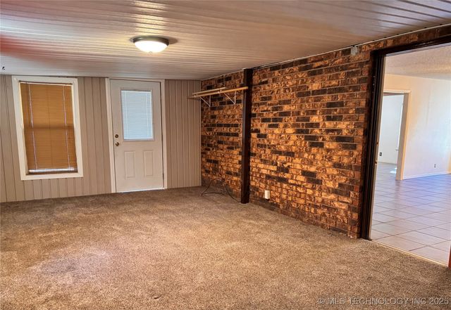 1114 Comet, Ardmore, OK 73401