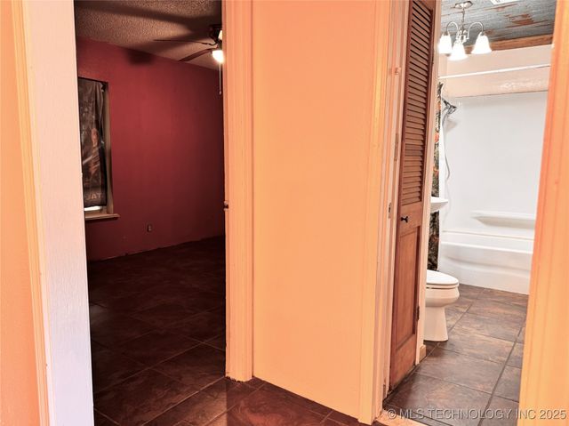 1114 Comet, Ardmore, OK 73401