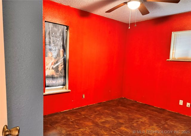 1114 Comet, Ardmore, OK 73401