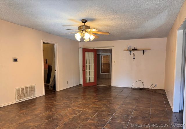 1114 Comet, Ardmore, OK 73401