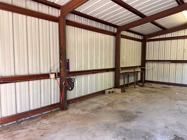 1114 Comet, Ardmore, OK 73401