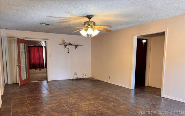 1114 Comet, Ardmore, OK 73401