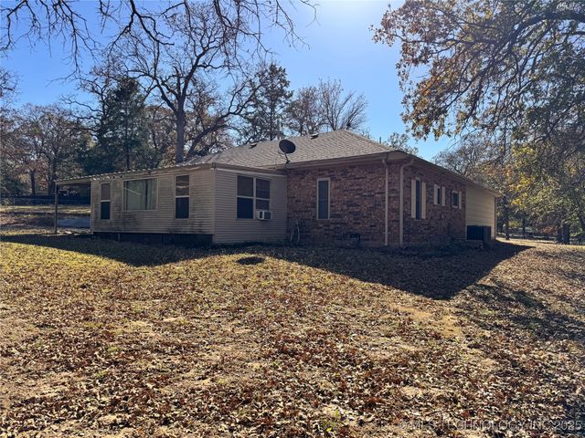 1114 Comet, Ardmore, OK 73401