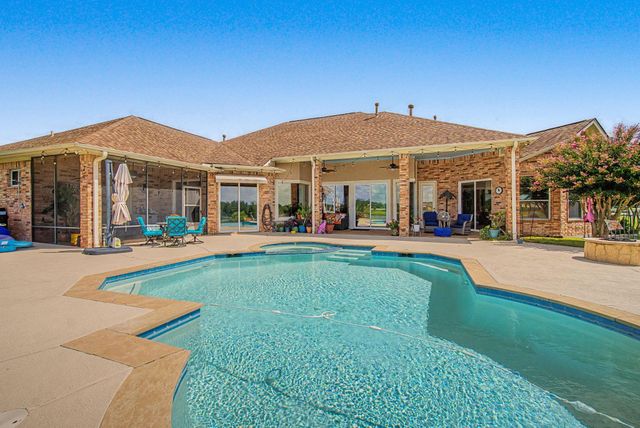 8866 Taylors Court, Montgomery, TX 77316