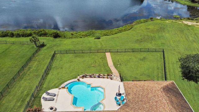 8866 Taylors Court, Montgomery, TX 77316