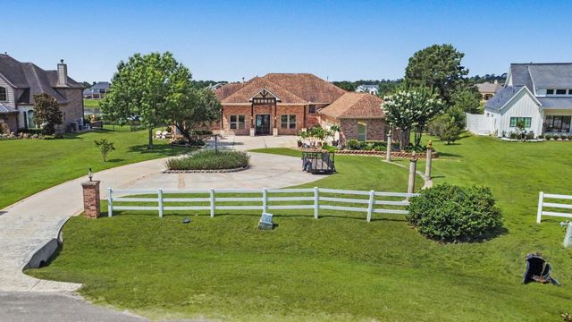 8866 Taylors Court, Montgomery, TX 77316
