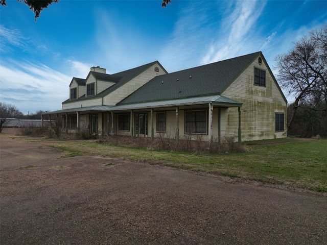 2611 Ovilla Road, Red Oak, TX 75154