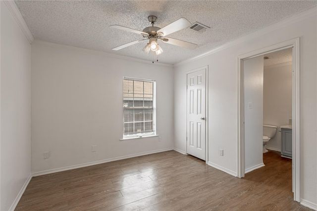 145 Varsity Drive, Huntsville, TX 77340