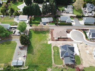 12601 Nw 41ST Ct, Vancouver, WA 98685