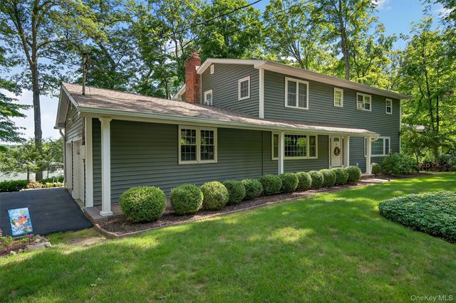 57 Fawn Hill Road, Tuxedo Park, NY 10987