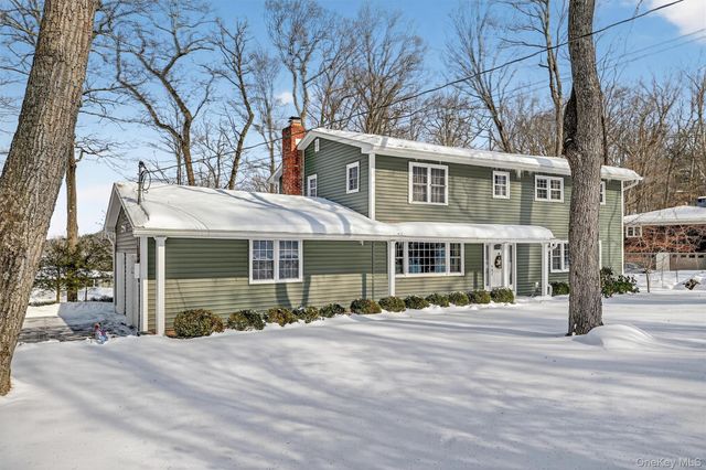 57 Fawn Hill Road, Tuxedo Park, NY 10987