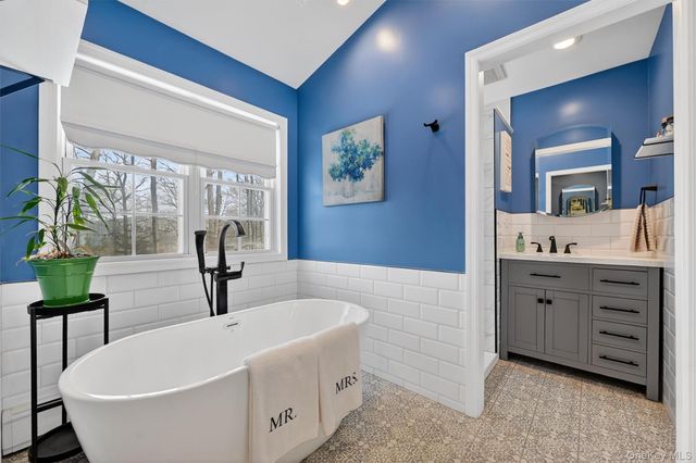 57 Fawn Hill Road, Tuxedo Park, NY 10987