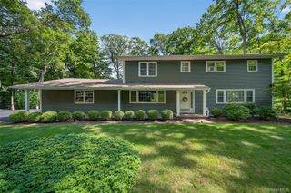 57 Fawn Hill Road, Tuxedo Park, NY 10987