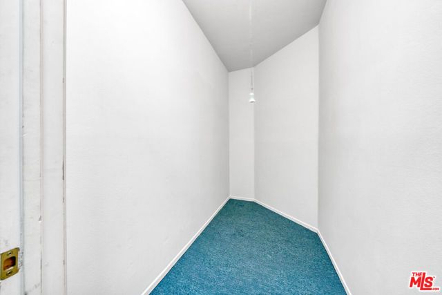 525 S Berendo Street 405, Los Angeles, CA 90020